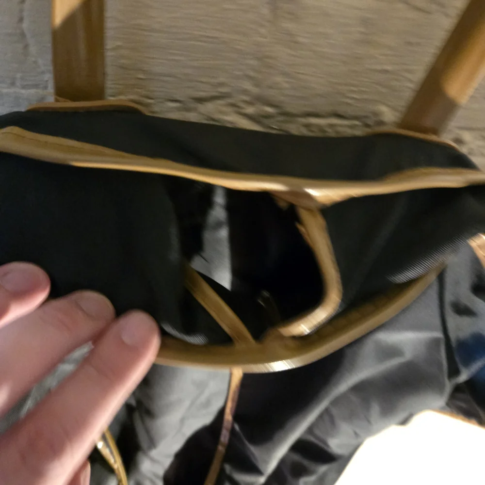 NAVY GARMENT BAG WITH CAMEL COLOR TRIM - ZIP UP/BUSINESS TRAVEL/CHAIN HANGER